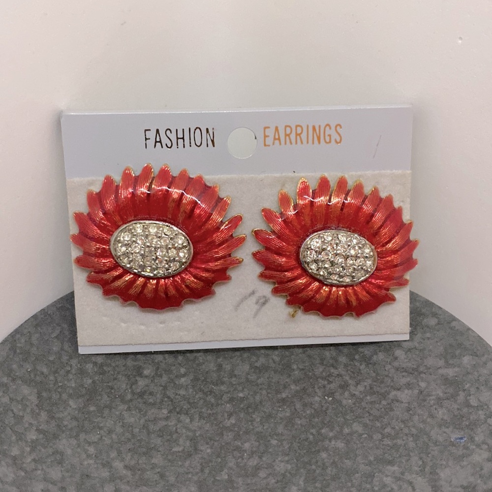 Vintage Fiery Orange-Pink (red?) flower clip on earrings with diamonds